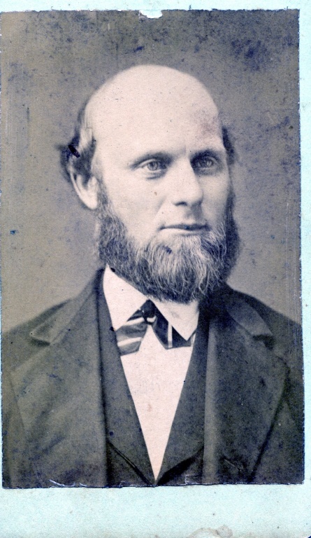 Photo 7 Front